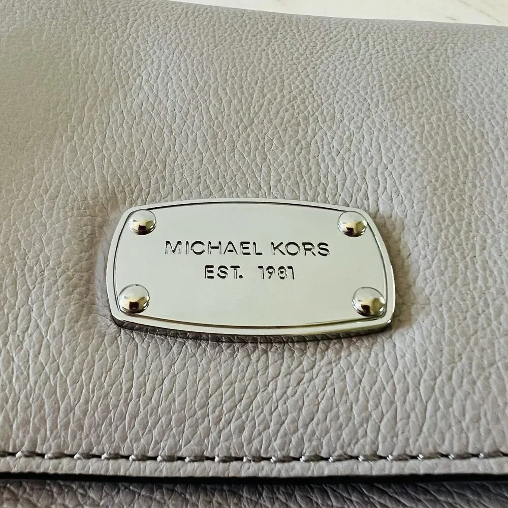 MICHAEL KORS Jet Set Chain Pearl Grey Leather Small Shoulder Flap Shoulder Bag
